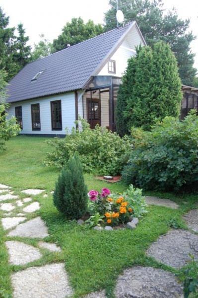 Laane Pansion Bed & Breakfast Kasmu Bagian luar foto