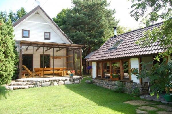 Laane Pansion Bed & Breakfast Kasmu Bagian luar foto