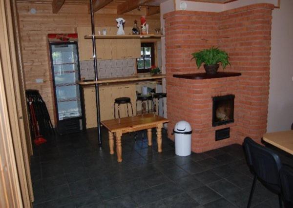 Laane Pansion Bed & Breakfast Kasmu Bagian luar foto